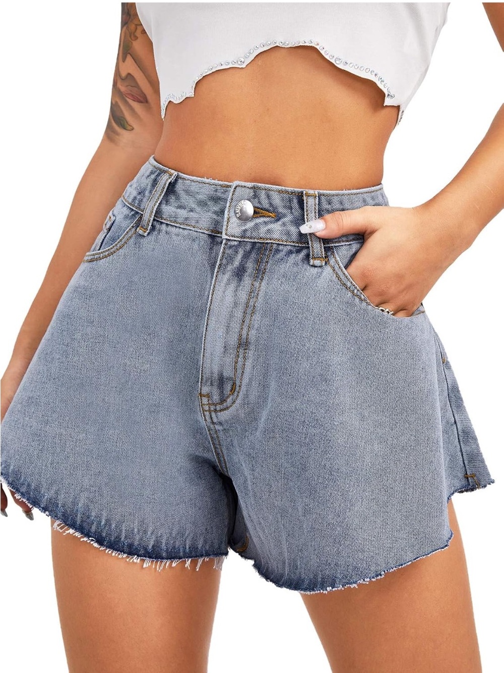 SweatyRocks Light Wash High-Rise Denim Shorts with Frayed Hem Size Medium